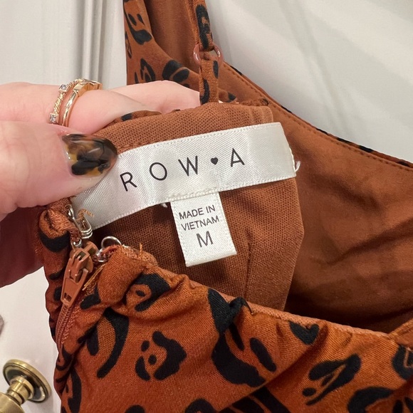 Nordstrom Row A Square Neck Cheetah Midi Dress - Picture 12 of 12